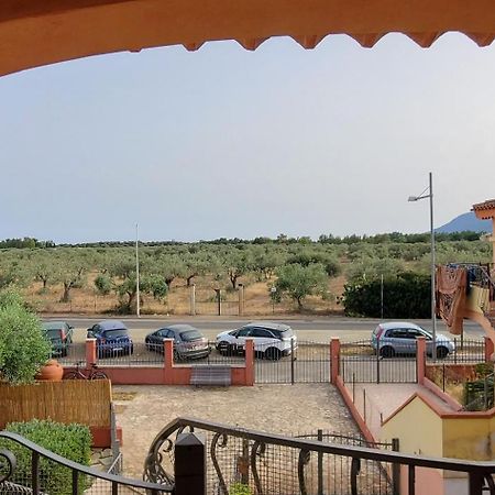 Appartamento A Pula Vicino Al Mare Bagian luar foto
