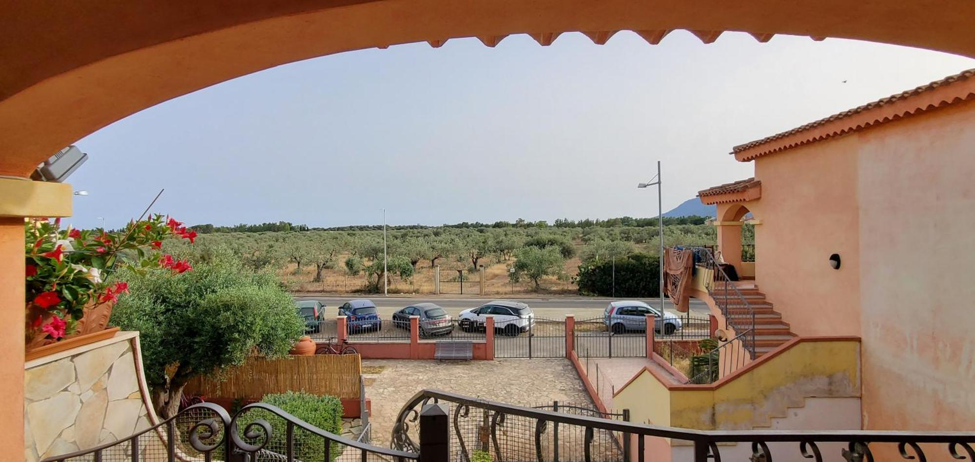 Appartamento A Pula Vicino Al Mare Bagian luar foto